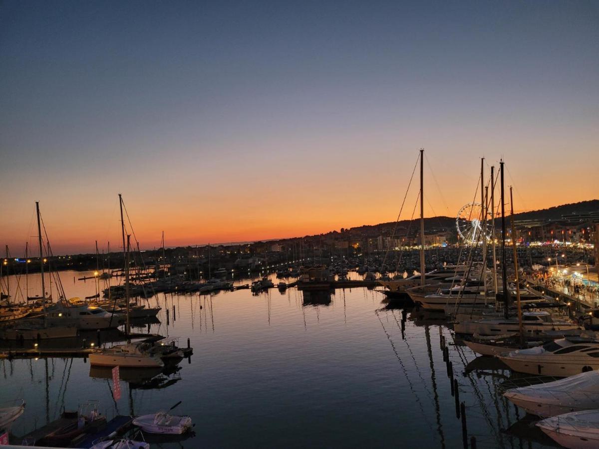 Studio Cap D Agde Vue Port Exterior foto
